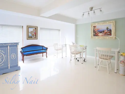 Silky Nail