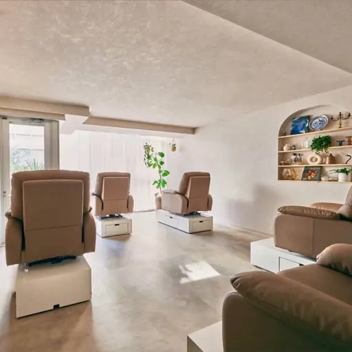 クチュリエールネイルサロン