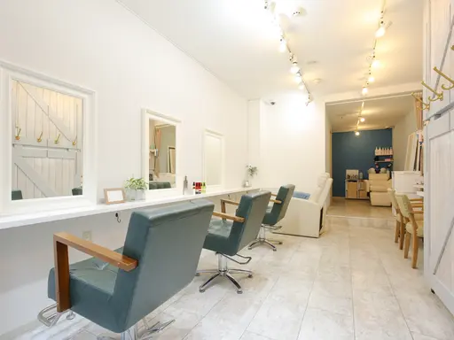 hair＆eyelash Mona【モナ】