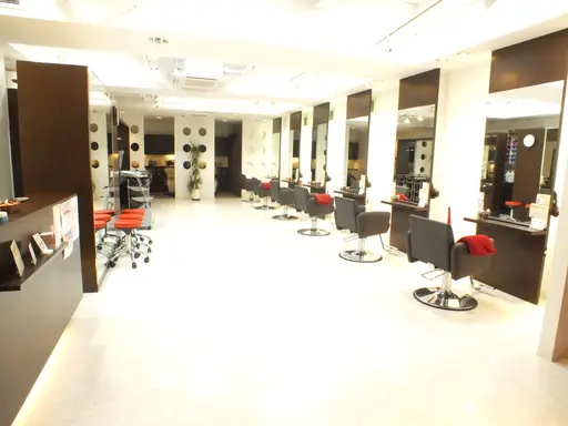 美容室 allonge【アロンジェ】 蕨駅西口