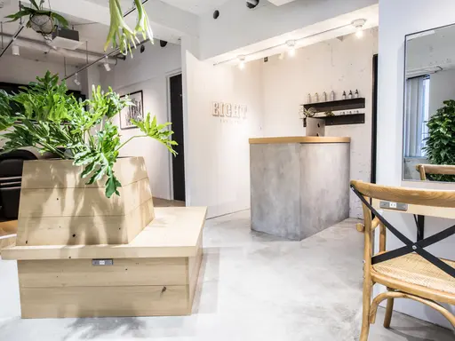 EIGHT fujisawa 藤沢店【エイト】