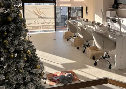Nail Salon Prima