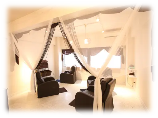 まつ毛エクステPUA梅田店