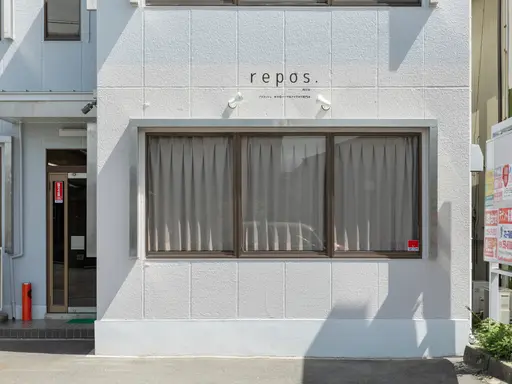 アイラッシュ　まつ毛パーマアイブロウ専門店　repos. 四日市