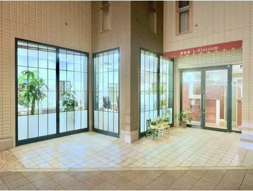 L-Blossom 北上尾店