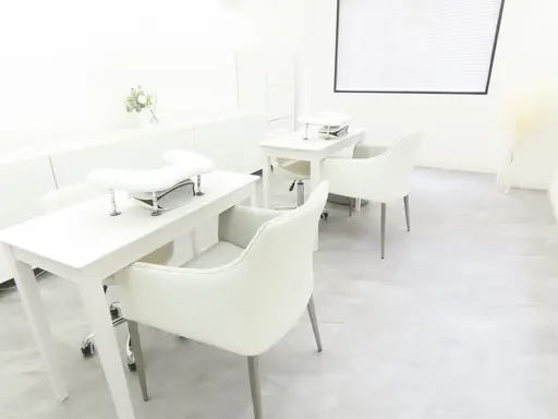 ネイルサロンmanitoi