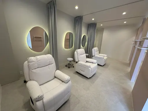 Luo ルオまつ毛パーマ/マツエク/眉毛の専門店