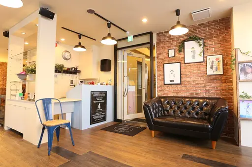 プレミアモデルズ