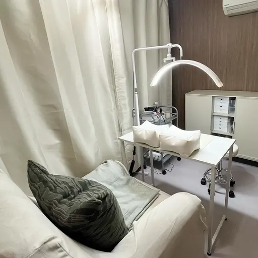 nail salon 　daph