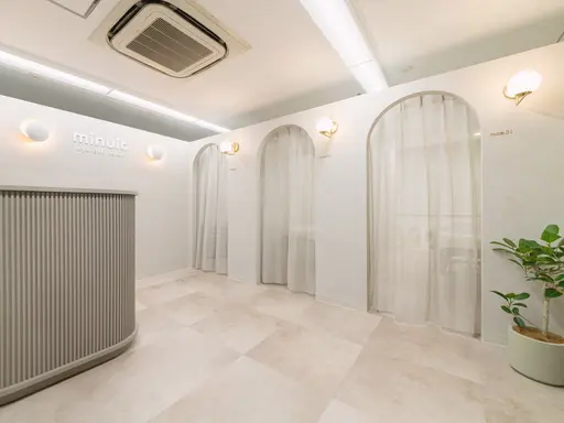 Minuit-ﾐﾆｭｲ-