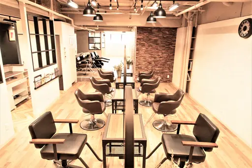 hurakoko kagurazaka　(フラココ神楽坂)