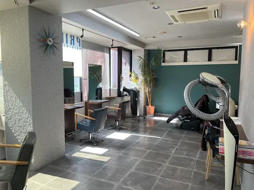 プライマル　稲毛店