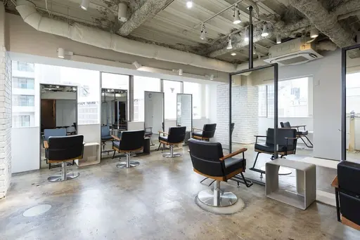 Joule新宿三丁目店