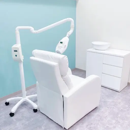 ホワイトニングカフェ福岡天神店