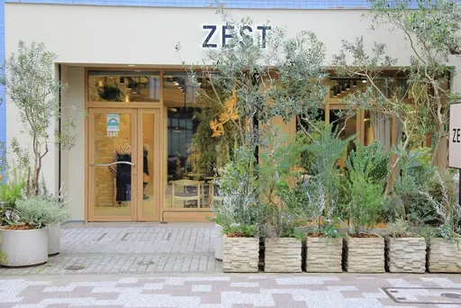 ZEST三鷹店
