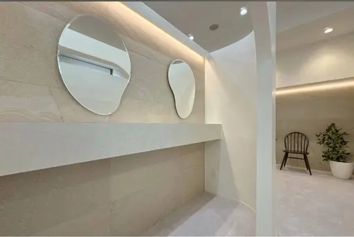 GO TODAY シェアサロン 池袋Luminis店