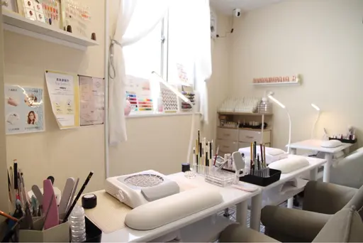 Niko nailsalon 高田馬場店