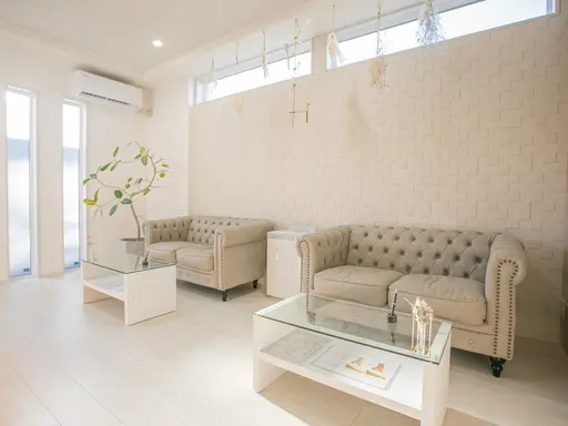 AQUA chiropractic&esthetic　岡崎店