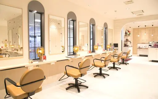 ヘア&メイク バースデイ 昭島店