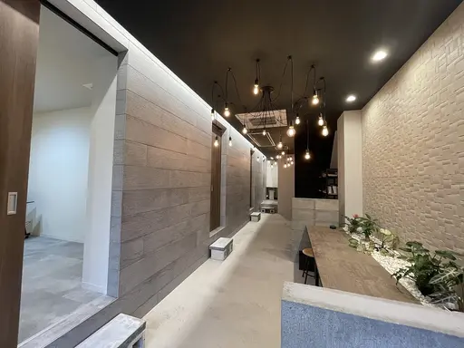 W アイラッシュ　草津店