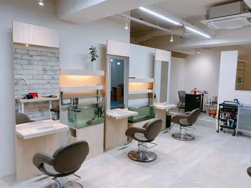 ヘアラウンジ　ソレイユ