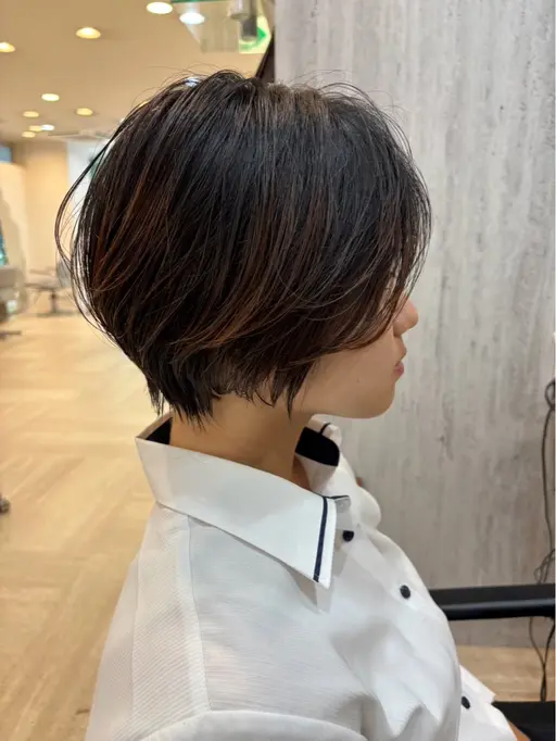 レディース　ショート (シャンプーブロー込)