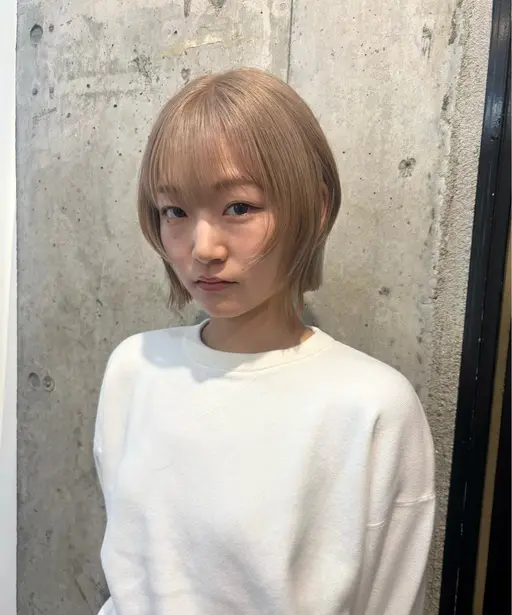 1月限定クーポン👈🏻💕【1bleach】+【ケアカラー】+【トリートメント】 ❤️ ¥7,000