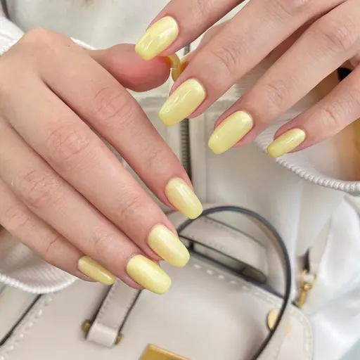 《ハンド・オフ込》極艶✖️美フォルム★ちゅるんワンカラーorラメグラ【土日祝•17日以降¥4500】