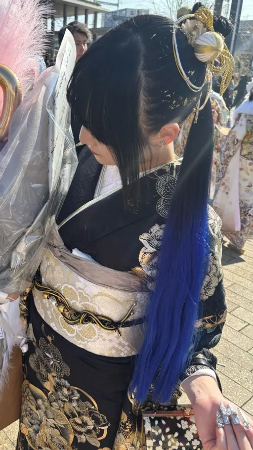 【成人式の方限定クーポン】ヘアセットオフ(シャンプー込)