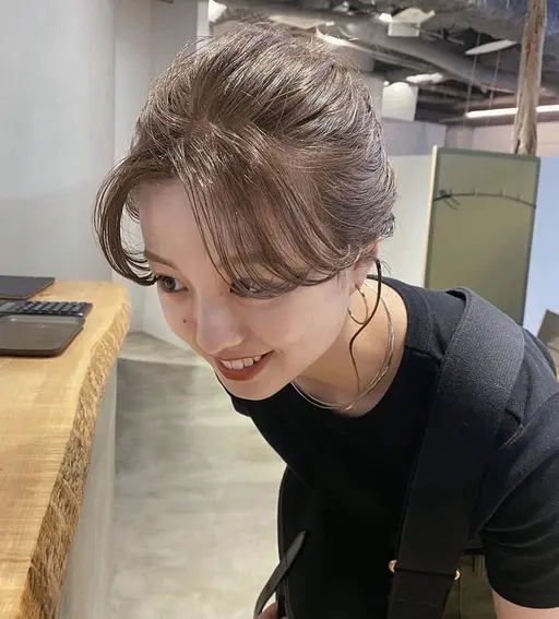 W カラー (ブリーチ) テストモデル 0円❕ベージュカラーのみ※条件があるため補足説明をお読み下さい。