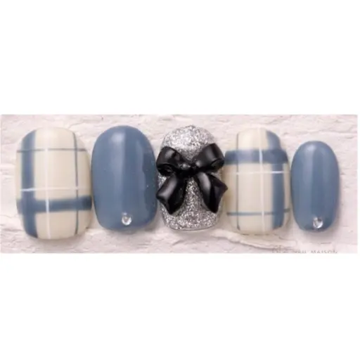 【オフあり】⚠️テストモデル⚠️チェックネイル※こちらの写真のデザインのみ