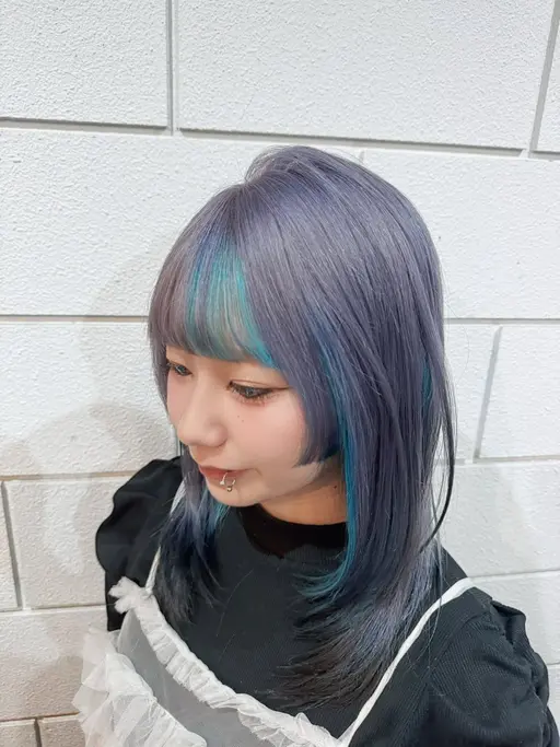 【🪅12月限定🎄】ケアブリーチ+ハイトーンカラー🎨（ブリーチ2回+オンカラー）