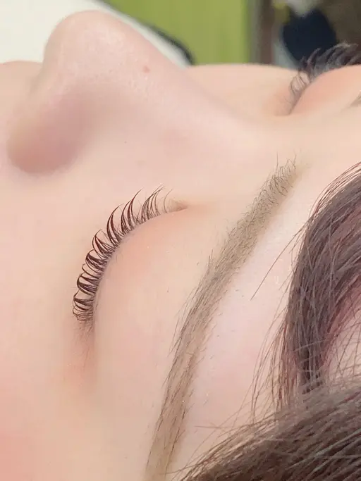 12月来店限定🔥【ご新規様】選べる🪽🫧まつげパーマorパリジェンヌ🎀コーティング付⚠️深夜料金あり⚠️