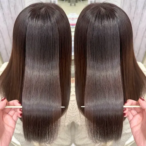 【🎄カラーのダメージが気になる方へ🎄】✨カット➕暗髪ワンカラー➕トリートメント✨️《超音波アイロンサービス》