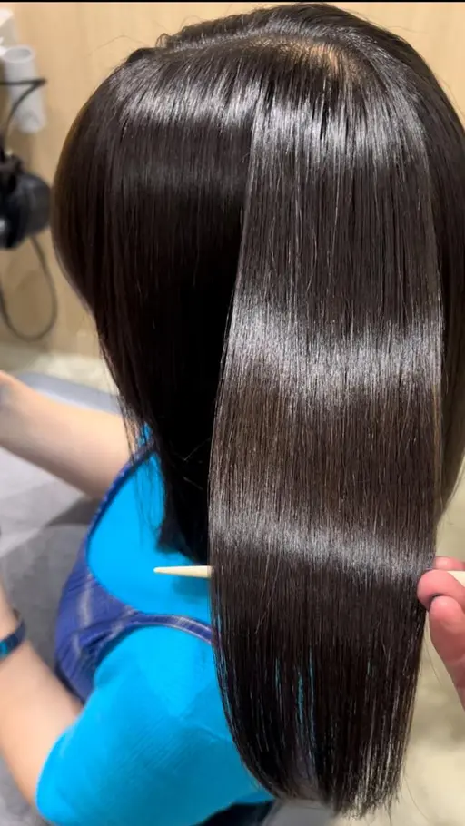 保湿トリートメント付き！4種の香りから選べるオイルヘッドスパ🫧