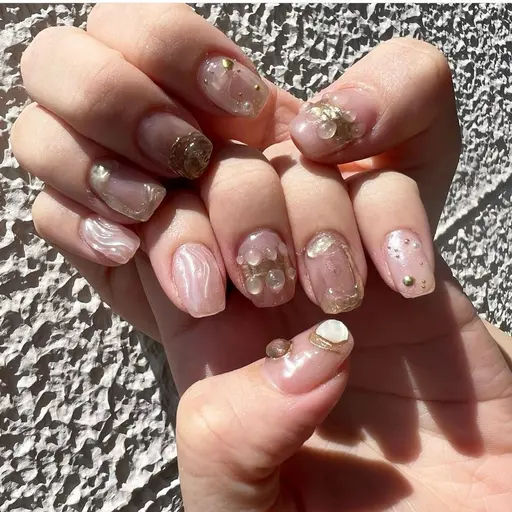 ご新規様オフ無料！自爪やりたい放題　10時​〜​18時最終受付16時半