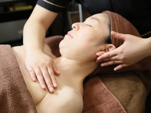 練習モデル募集中【フェイシャルマッサージ】💖