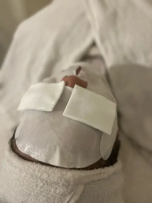 成人式や大事なご予定前にオススメ❤️ツヤツヤ✨アドバンスコース➕オーセントマスク➕今だけスペシャルケア付き