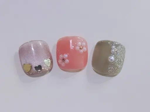 【オフあり】フット親指デザイン