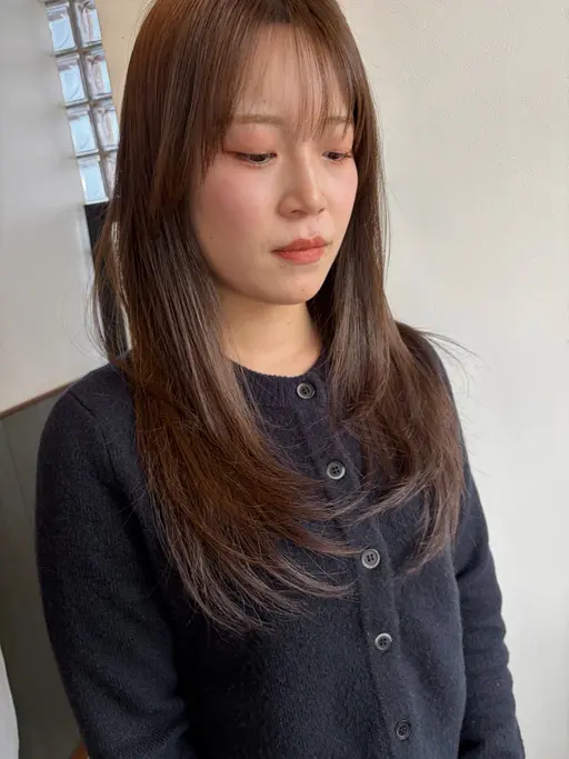 26歳までの女性限定！🌟技術向上カットモデル✂️クイックアロマトリ　ロングも可（ロングはレイヤーカットのみ）