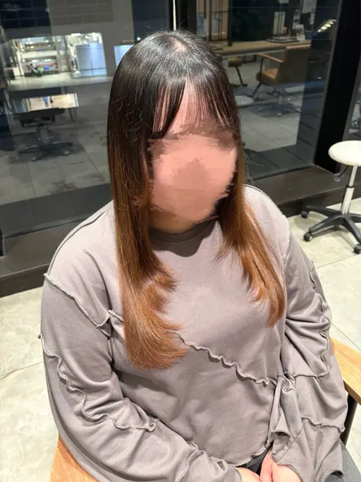 レイヤーカットモデル (レディース、ミディアム​〜​ロング限定) (18:30​〜​)