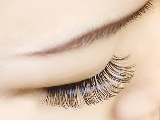 モデル募集✨ボリュームラッシュ1時間でつけれるだけ✨