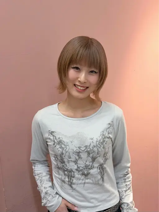 １ブリーチ＋カラー🩵ᩚ🫧【平日限定】開始時間16:00～⏱