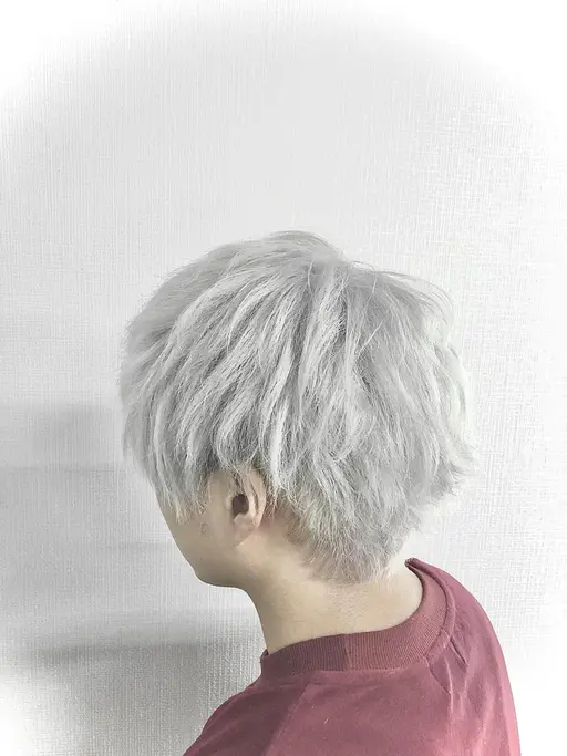 【🔹メンズ限定🔹】✨ホワイトブリーチ✨ブリーチ２回で理想のカラーに！