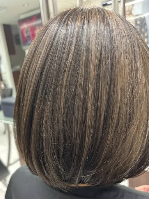 【垢抜け度No.1】ブリーチなしで立体感を表現✨ハイライトカラー+トリートメント✨◎全体を明るく◎白髪も目立ちにくい！