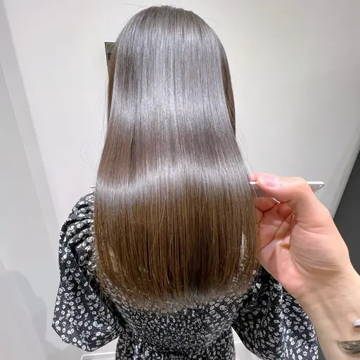 【プレミアムコース🫧】美髪のベースをトリートメントで作ります✨カット+髪質改善トリートメント🫧
