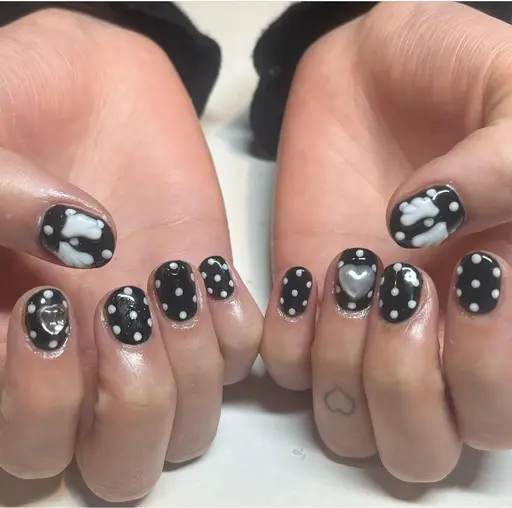 【オフ有】ドット天使ネイル👼🏻