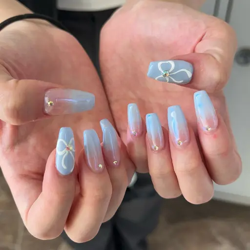 オフなし🩵チップ長さだし10本＋90分やり放題どんなデザインでも🎀