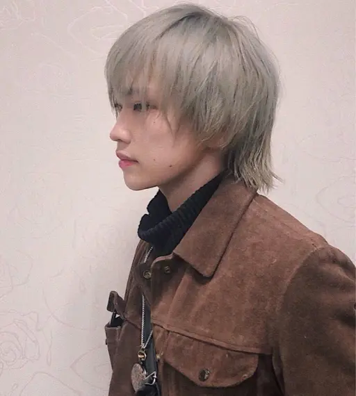 🚹メンズ限定メニュー🚹カット➕ブリーチ2回➕カラー🐺