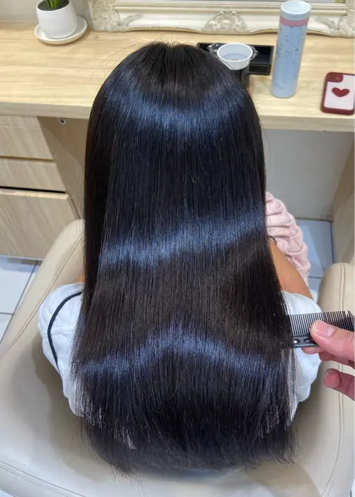 💝1月中先着5名限定✨【憧れの艶サラ髪】レディースカット ＋ 縮毛矯正✨